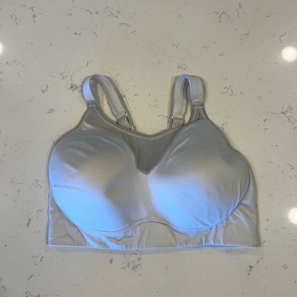 CALIA by Carrie Underwood Sports Empower Bra Size 28DD